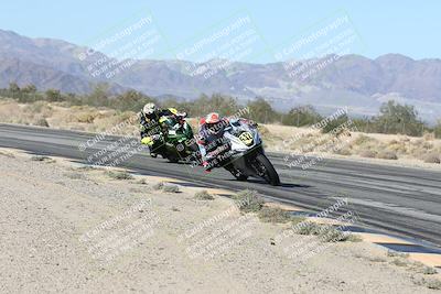 media/Dec-04-2025-Racers Edge (Thu) [[5ebc9f124d]]/3-B Group/3-Session 2 (Turn 7 Inside)/